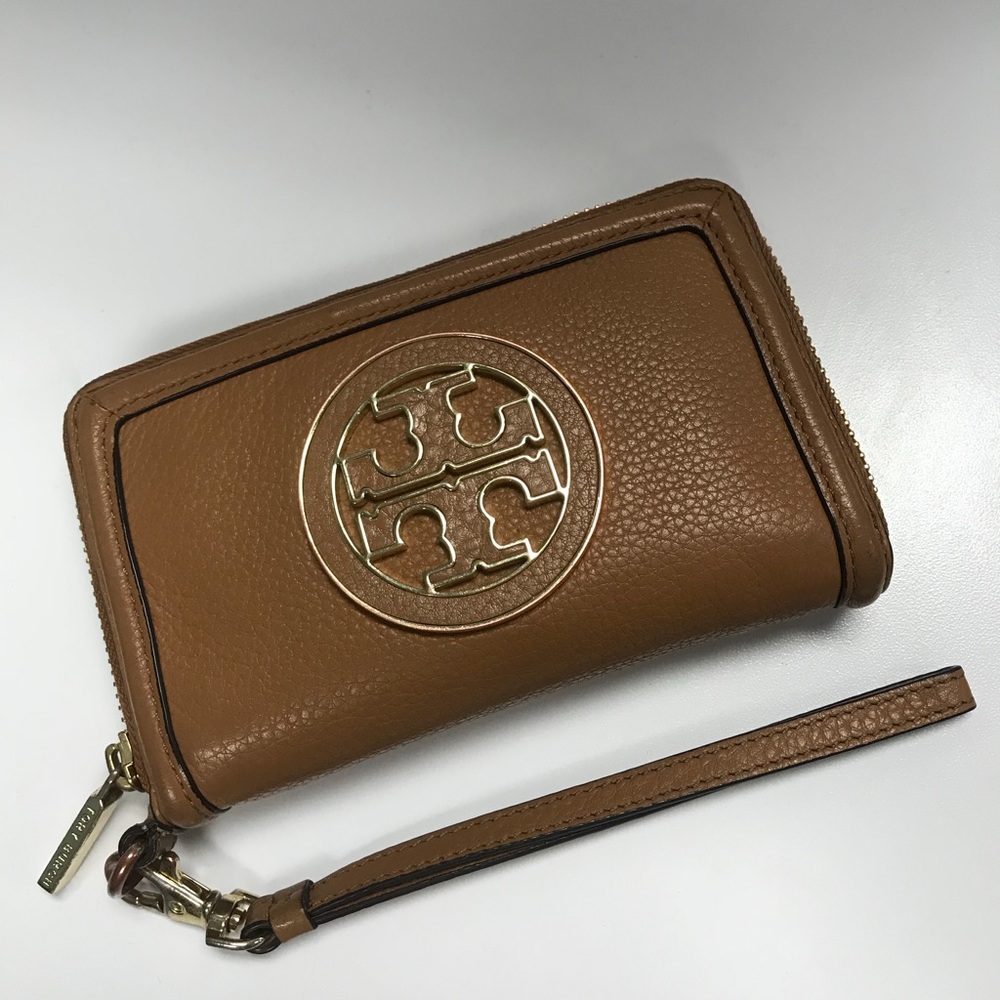 Tory Burch wallet